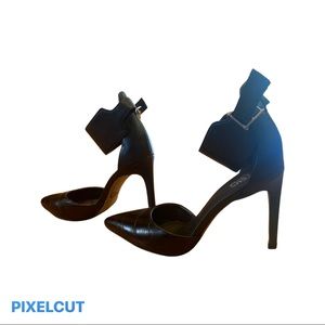 Sam Edelman circus - black pointy heels with ankle cuffs